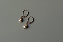 Load image into Gallery viewer, MYRTLE Drop Earrings