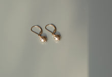 Load image into Gallery viewer, MYRTLE Drop Earrings
