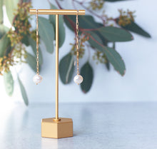 Load image into Gallery viewer, MORGAN Drop Pearl Earrings - White