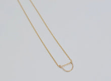 Load image into Gallery viewer, Dainty Gold Hammered Horseshoe Necklace