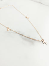 Load image into Gallery viewer, Dainty Gold Fringe Accent Necklace