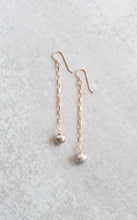 Load image into Gallery viewer, MORGAN Drop Pearl Earrings - GRAY